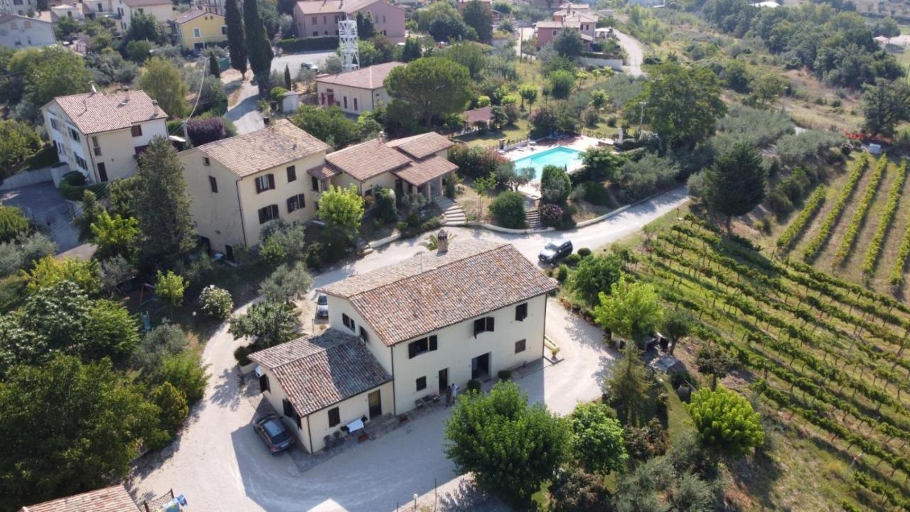 Cardinal Girolamo Villa Montefalco Exterior photo